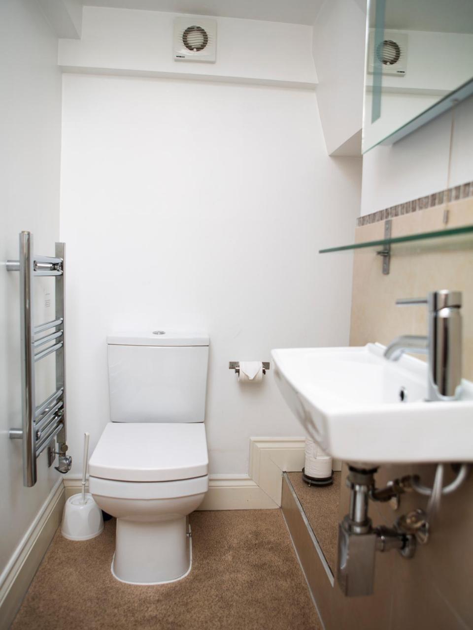 Apt 3, Trafalgar Sq Duplex, 3Rd & 4Th Floor By Indigo Flats Londyn Zewnętrze zdjęcie
